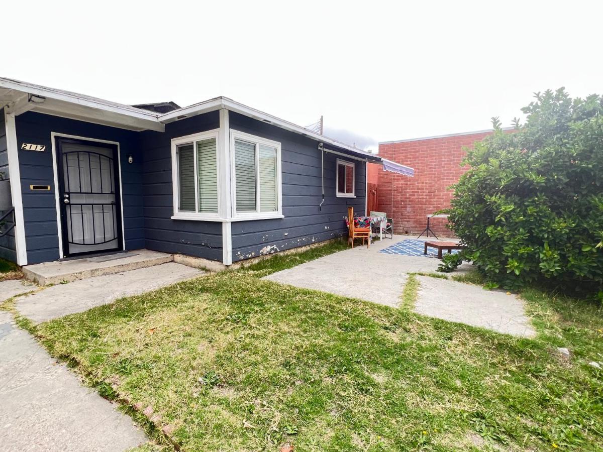 Little Betty'S Casita Hotel Torrance Exterior photo
